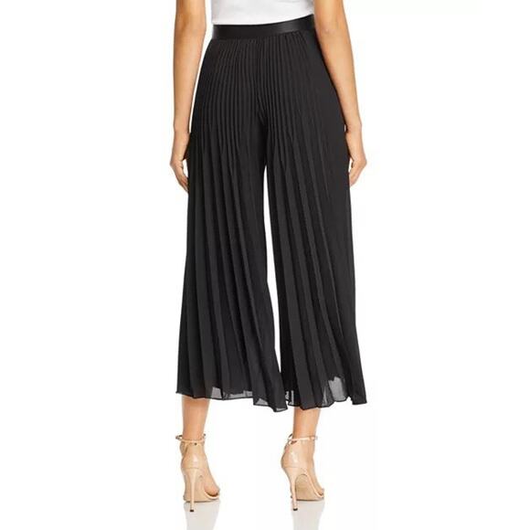 Kobi Halperin Women's M Black Eden Pleated Wide-Leg Zip Cropped Pants EUC - Picture 2 of 5